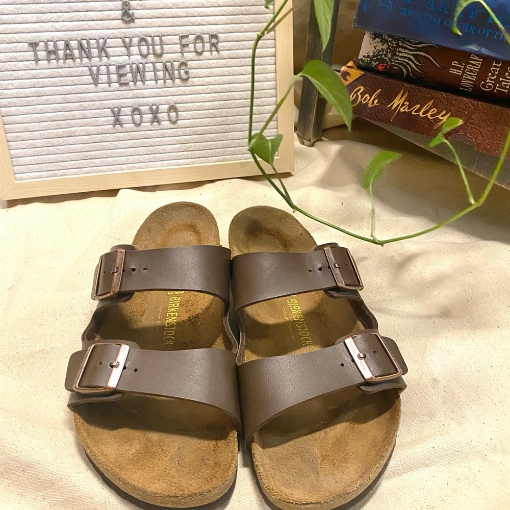 Birkenstock Arizona Birkibuc Sandal for Men, Size - EU43 / US10 - Mocha.